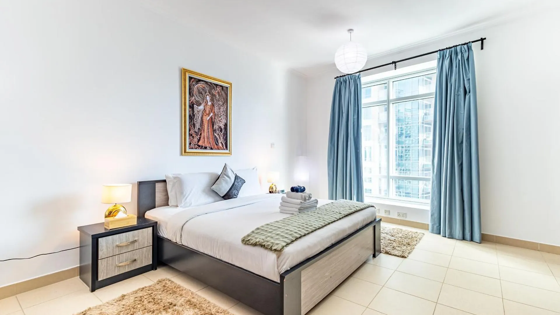 Vibrant 2Br In Burj Views - Near Dubai Mall & Burj Lägenhet