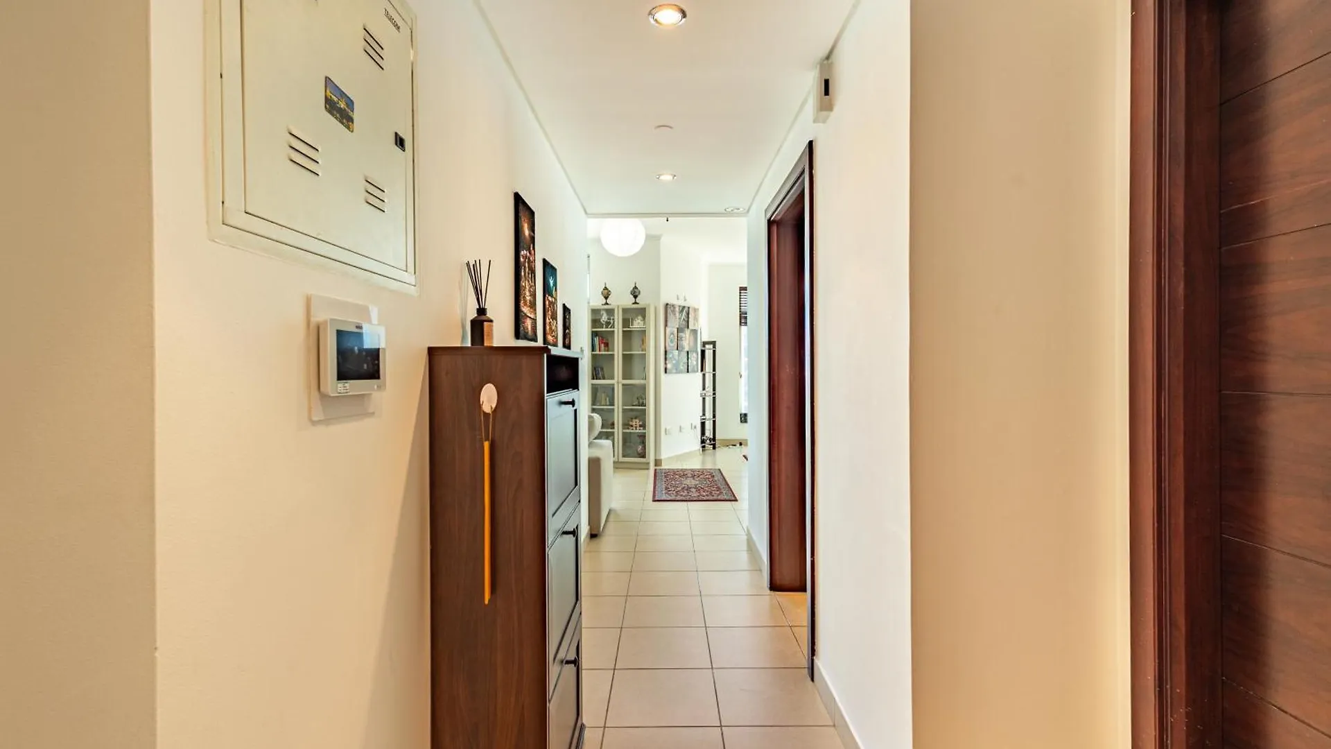 Apartment Vibrant 2Br In Burj Views - Near Dubai Mall & Burj
